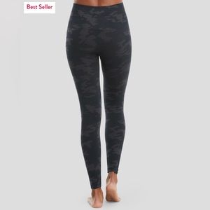Spanx seamless leggings
